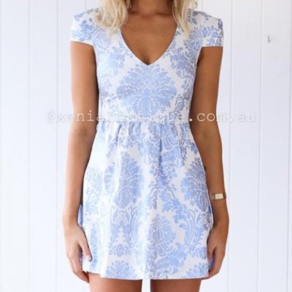 XENIA Boutique(AU) Pruple and White Dress - Picture 1 of 3